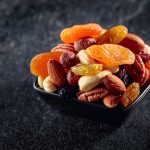 堅果與果乾點心製作指南：天然零食自己做